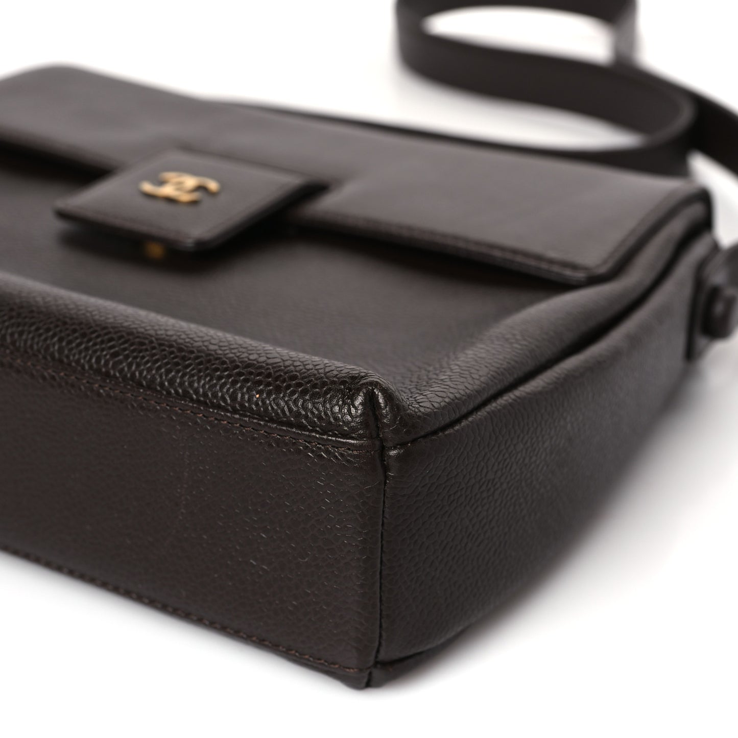 Caviar Shoulder Bag Brown