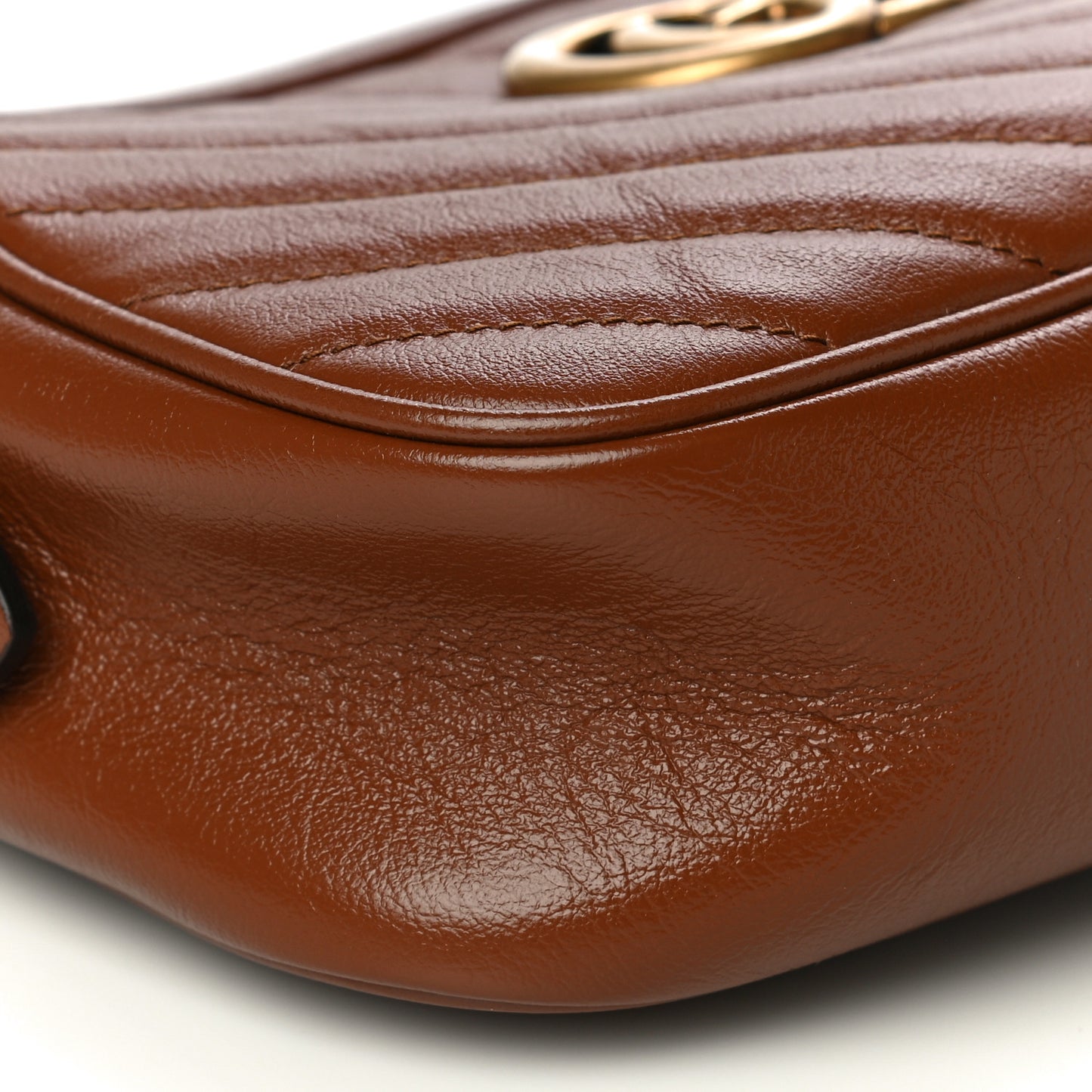 Glazed Calfskin Matelasse Diagonal Small GG Marmont Chain Shoulder Bag Cuir