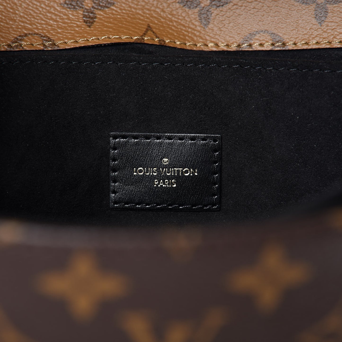 Reverse Monogram Pochette Metis