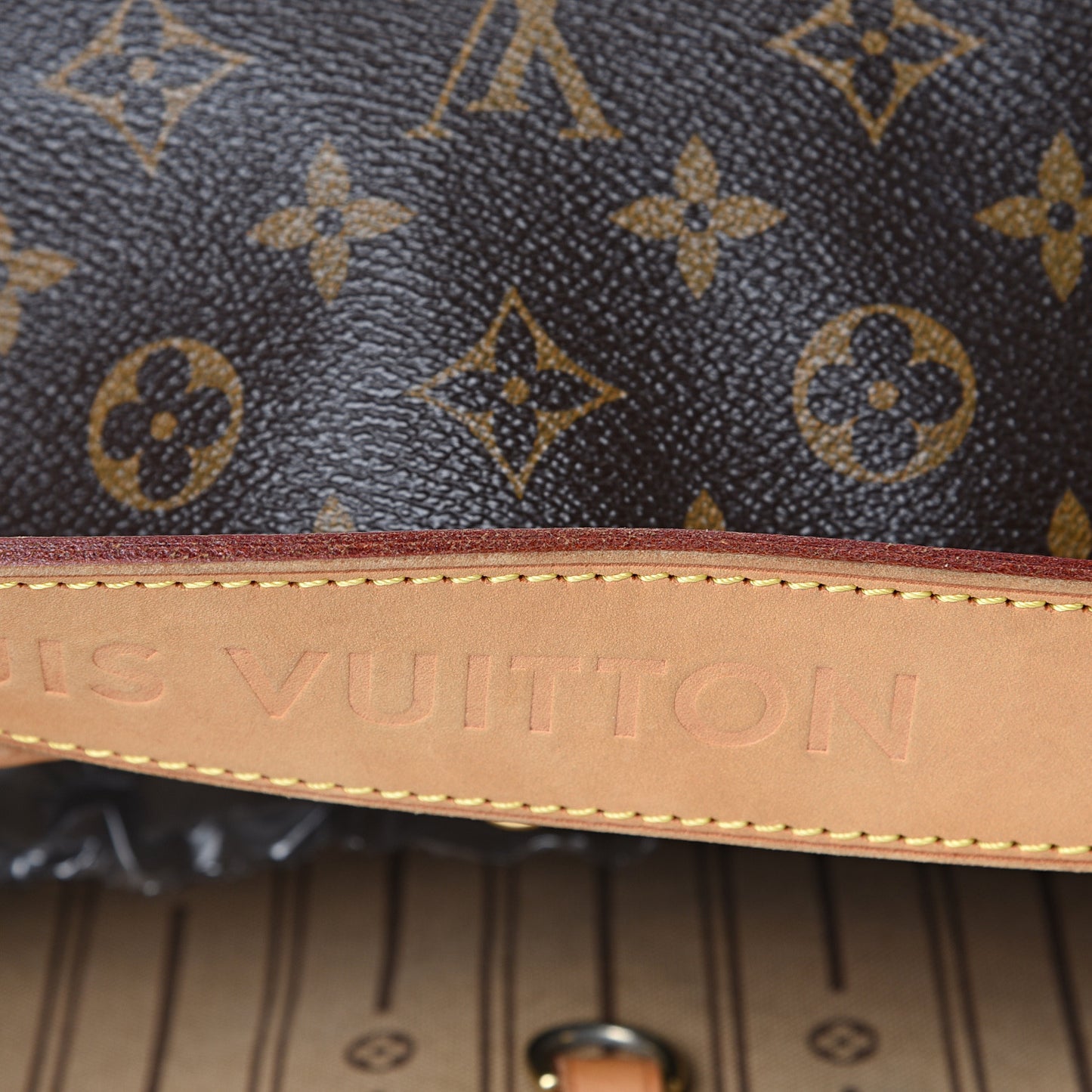 Monogram Delightful MM