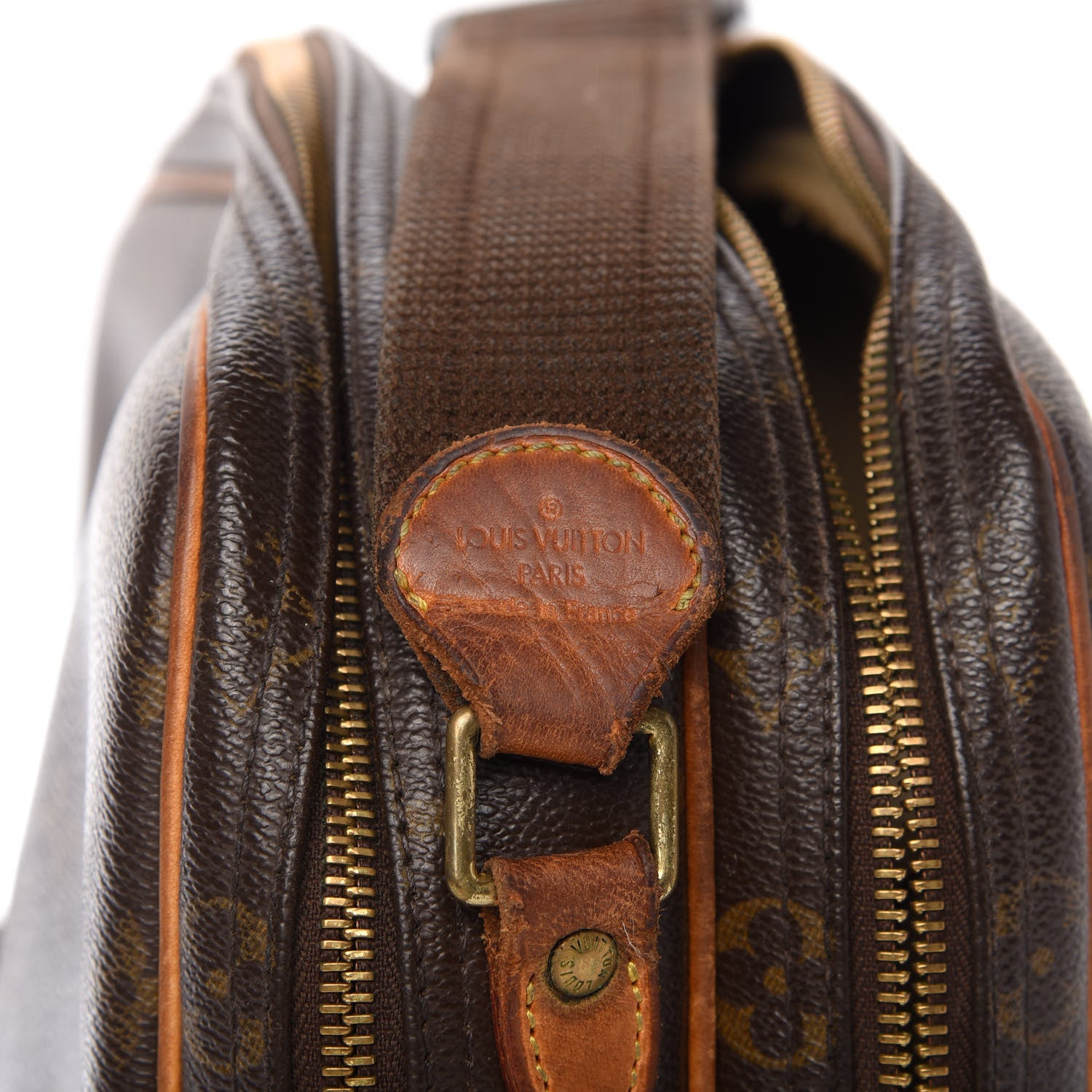 Louis Vuitton Monogram Reporter PM 9 of 16