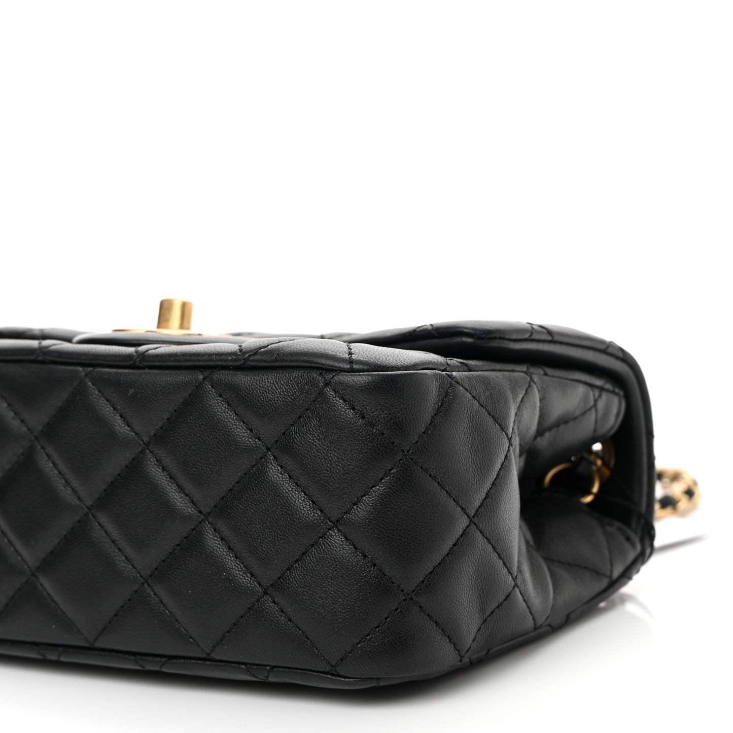 Lambskin Quilted Mini Pearl Crush Flap Black