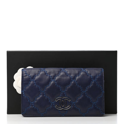 Chanel Calfskin Double Stitch Hampton Yen Wallet Blue 9 of 9