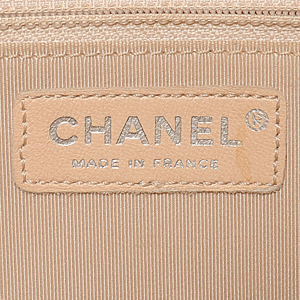 Patent Chocolate Bar Quilted Tote Navy Beige