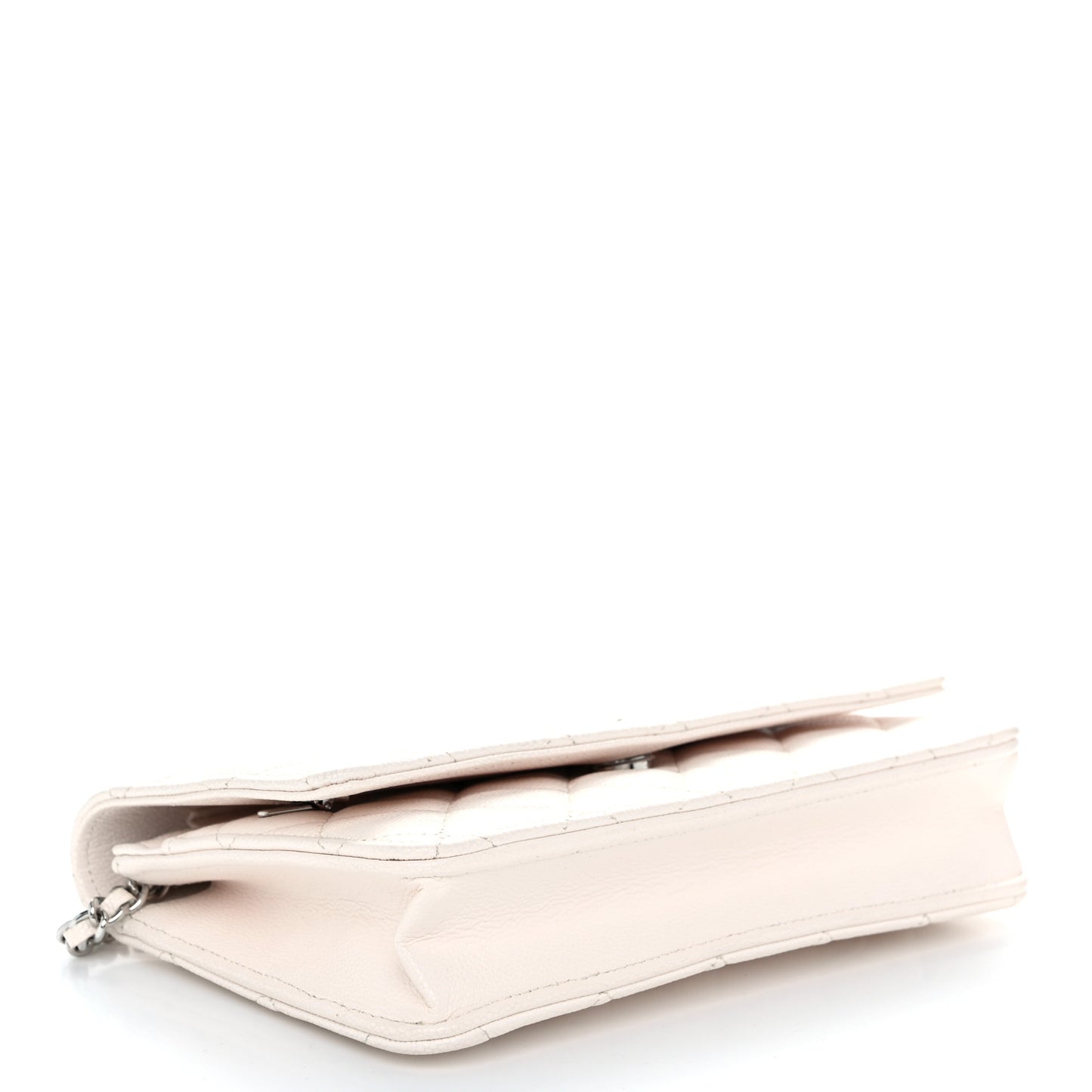 Caviar Quilted Wallet on Chain WOC White