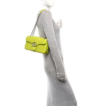 Gucci Calfskin Matelasse Medium GG Marmont Shoulder Bag Bright Green 2 of 11