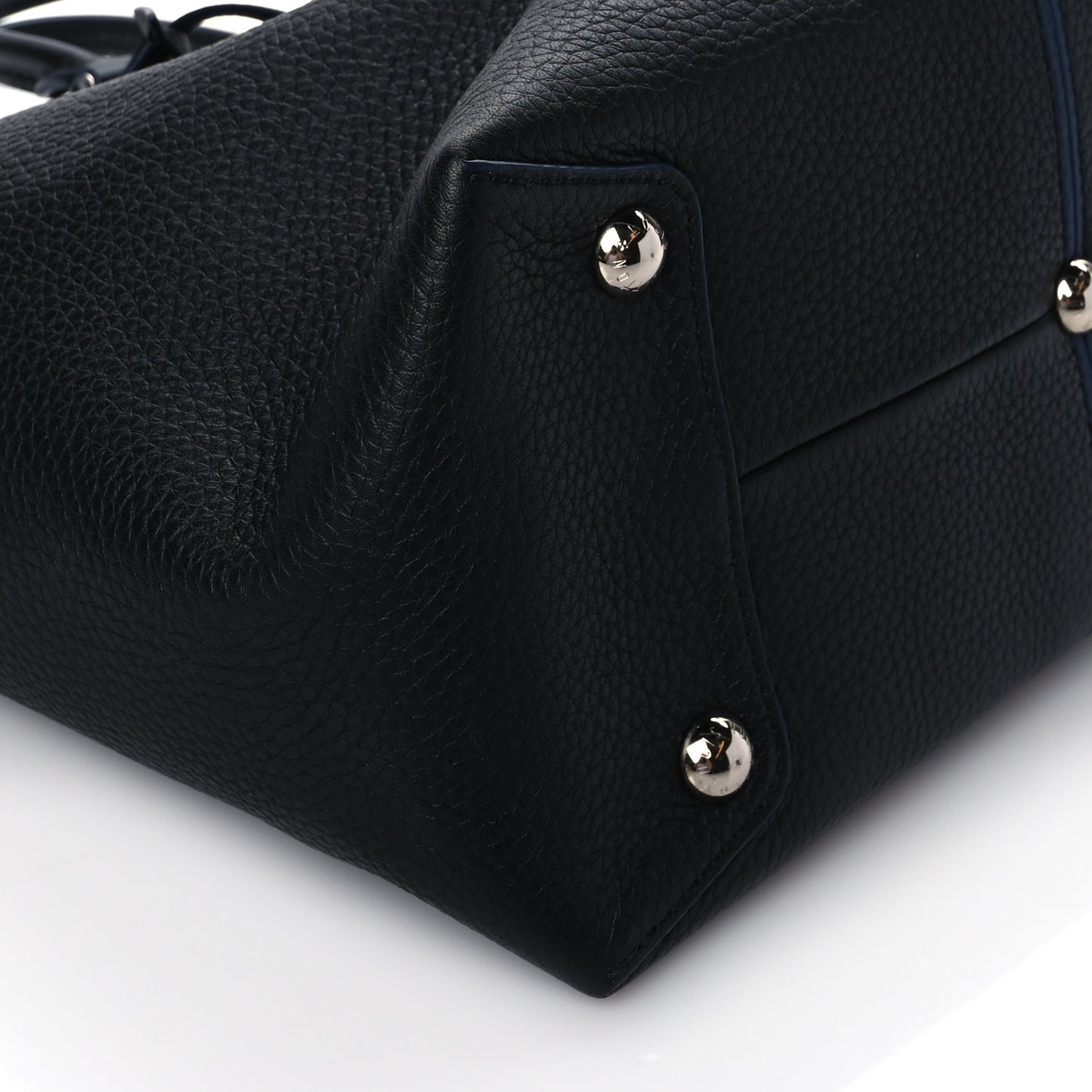 Taurillon Pernelle Black