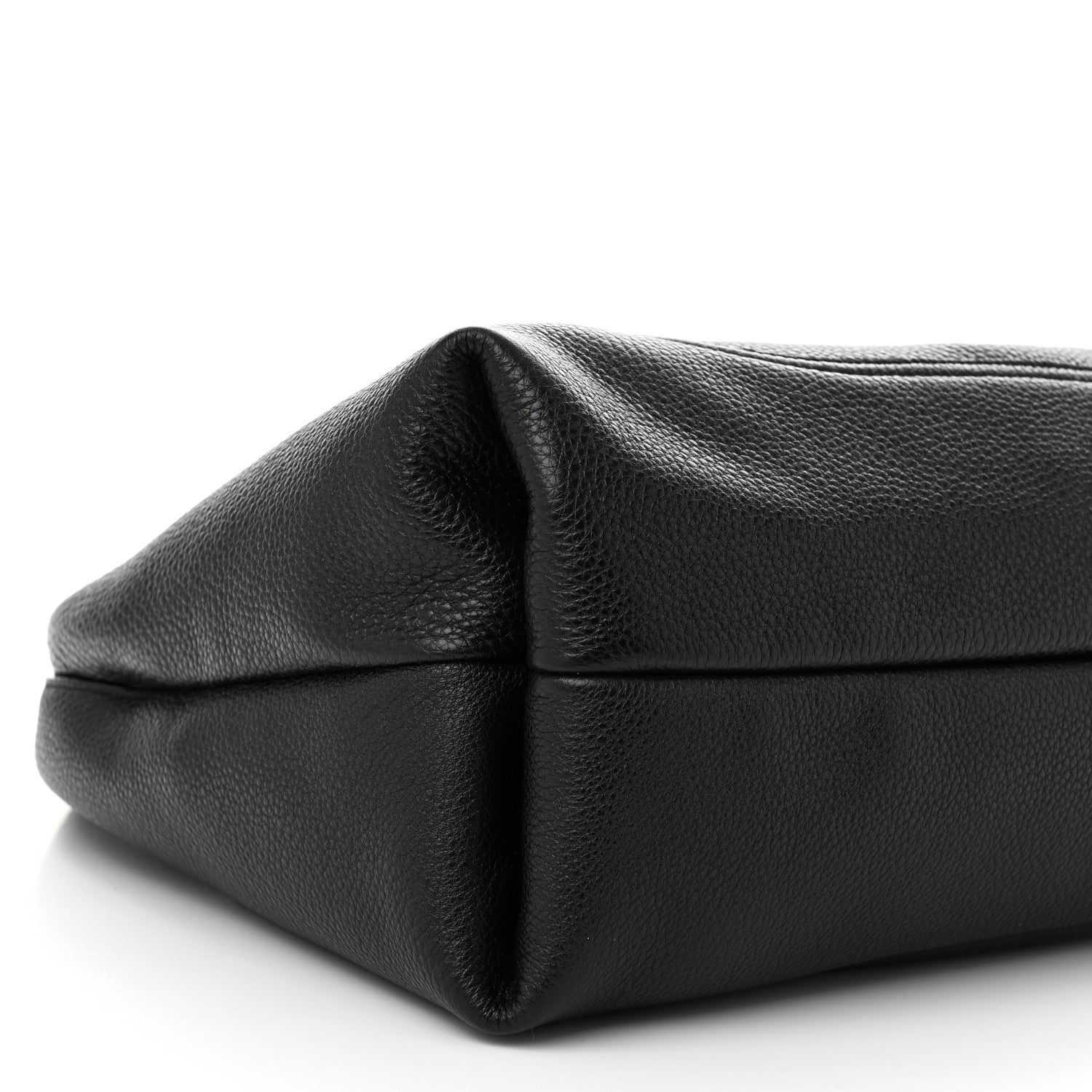 Gucci Grained Calfskin Softbit Maxi Shoulder Bag Black 9 of 10
