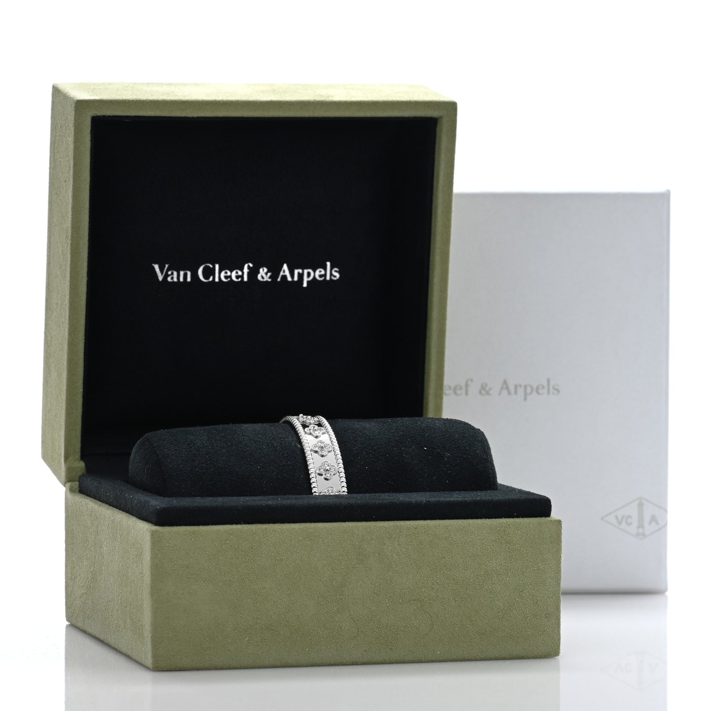 18K White Gold Diamond Perlee Clovers Bangle Bracelet M