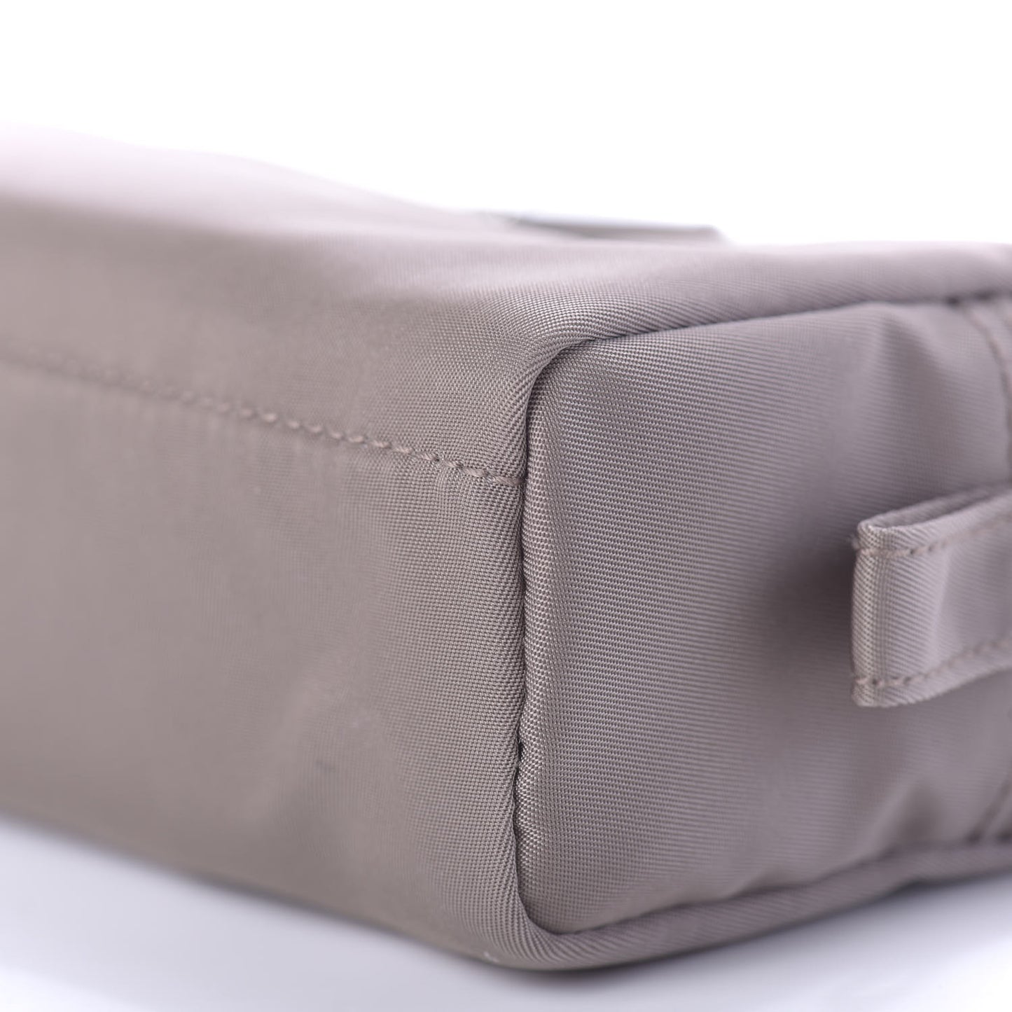 Nylon Vela Cosmetic Pouch Argilla