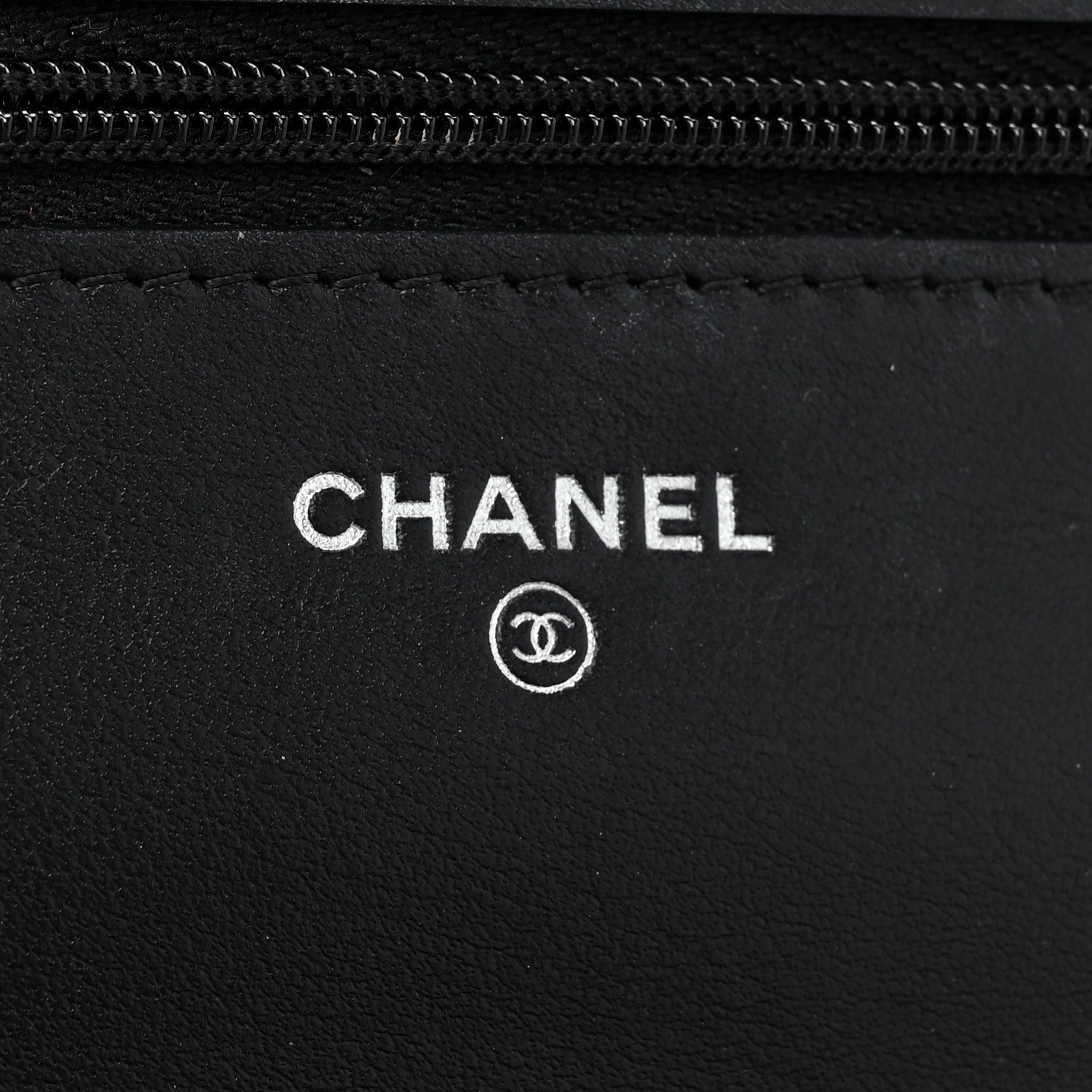 Chanel Patent Quilted Bi-Color Wallet On Chain WOC Red Black 8 of 15