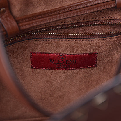 Valentino Garavani Pebbled Calfskin Rockstud Double Handle Cinch Tote Light Brown 6 of 12