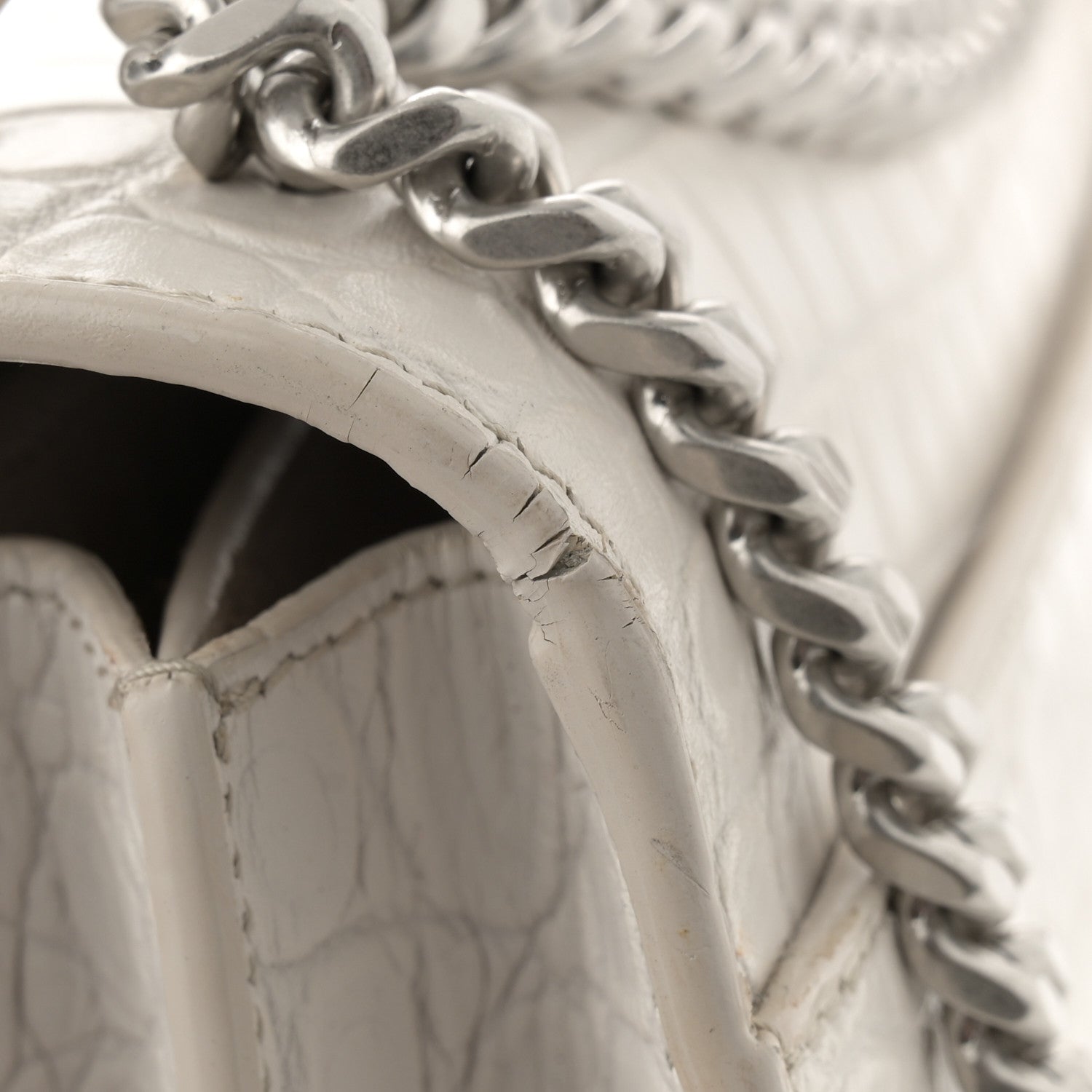 Saint Laurent Calfskin Crocodile Embossed Medium Monogram Sunset Blanc Vintage 17 of 17
