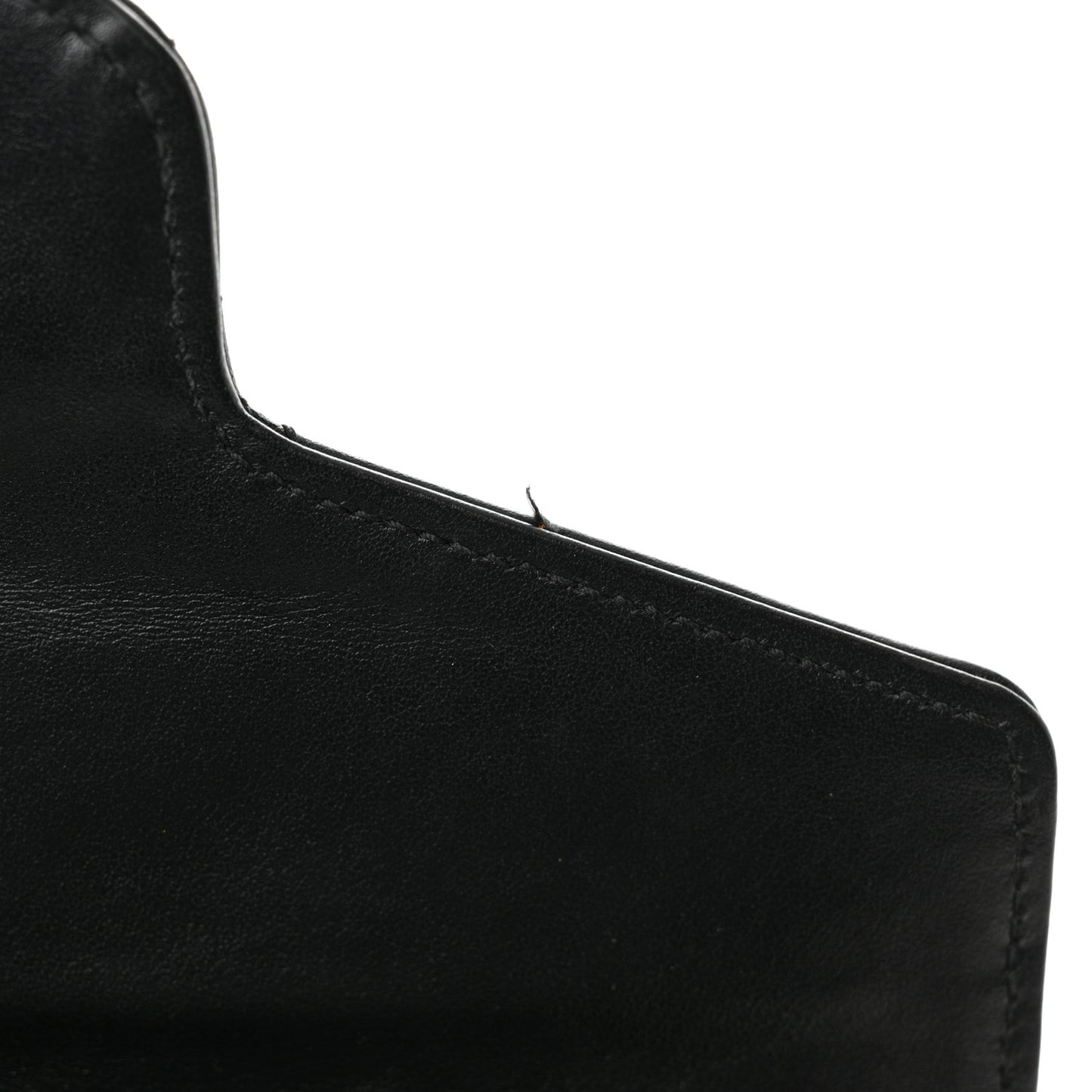 Calfskin Matelasse GG Marmont Chain Wallet Black