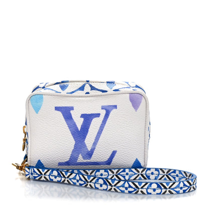 Louis Vuitton Monogram Giant Watercolor Wapity Case Blue 1 of 9