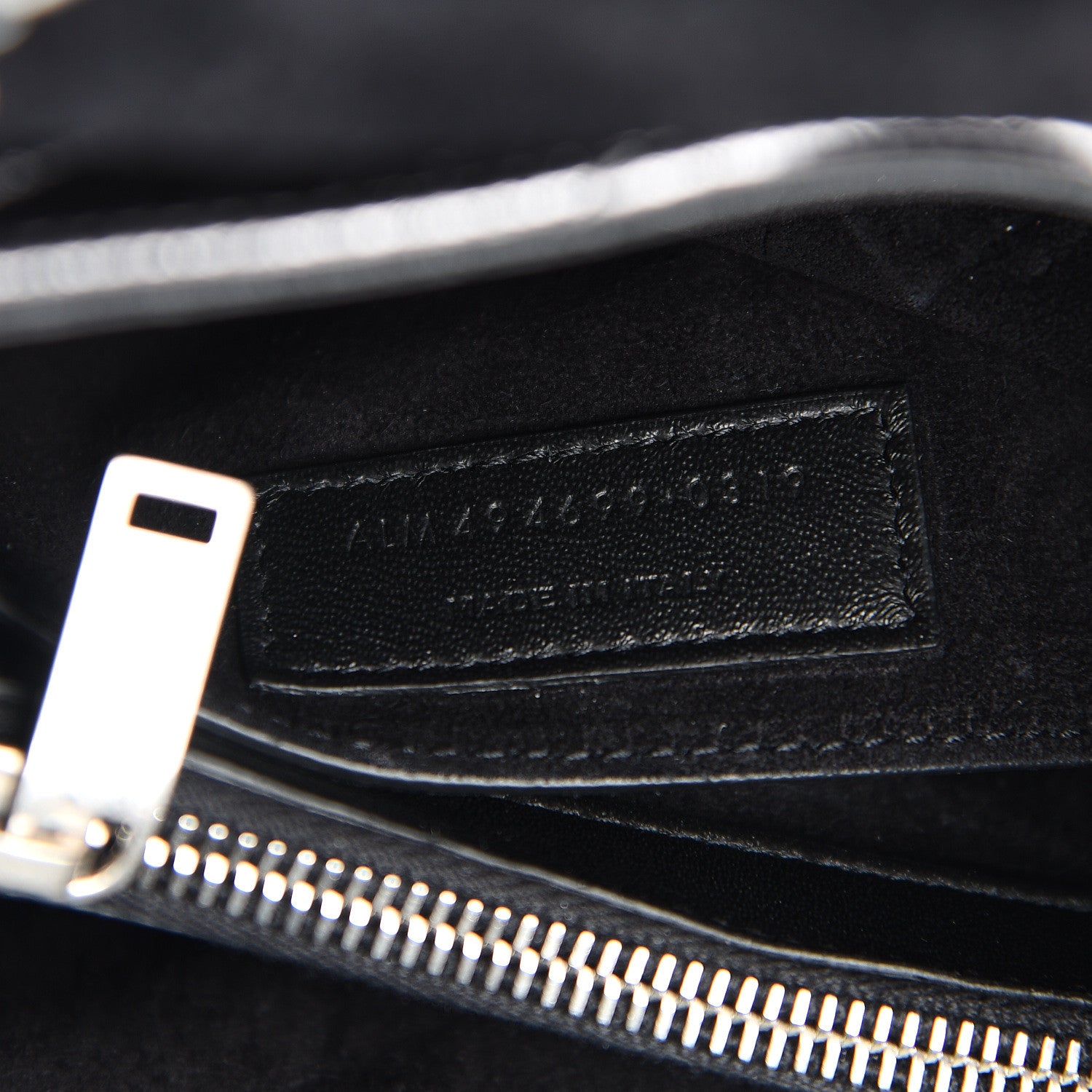 Saint Laurent Metallic Calfskin Y Quilted Monogram Small Loulou Chain Satchel Acciaio 7 of 11