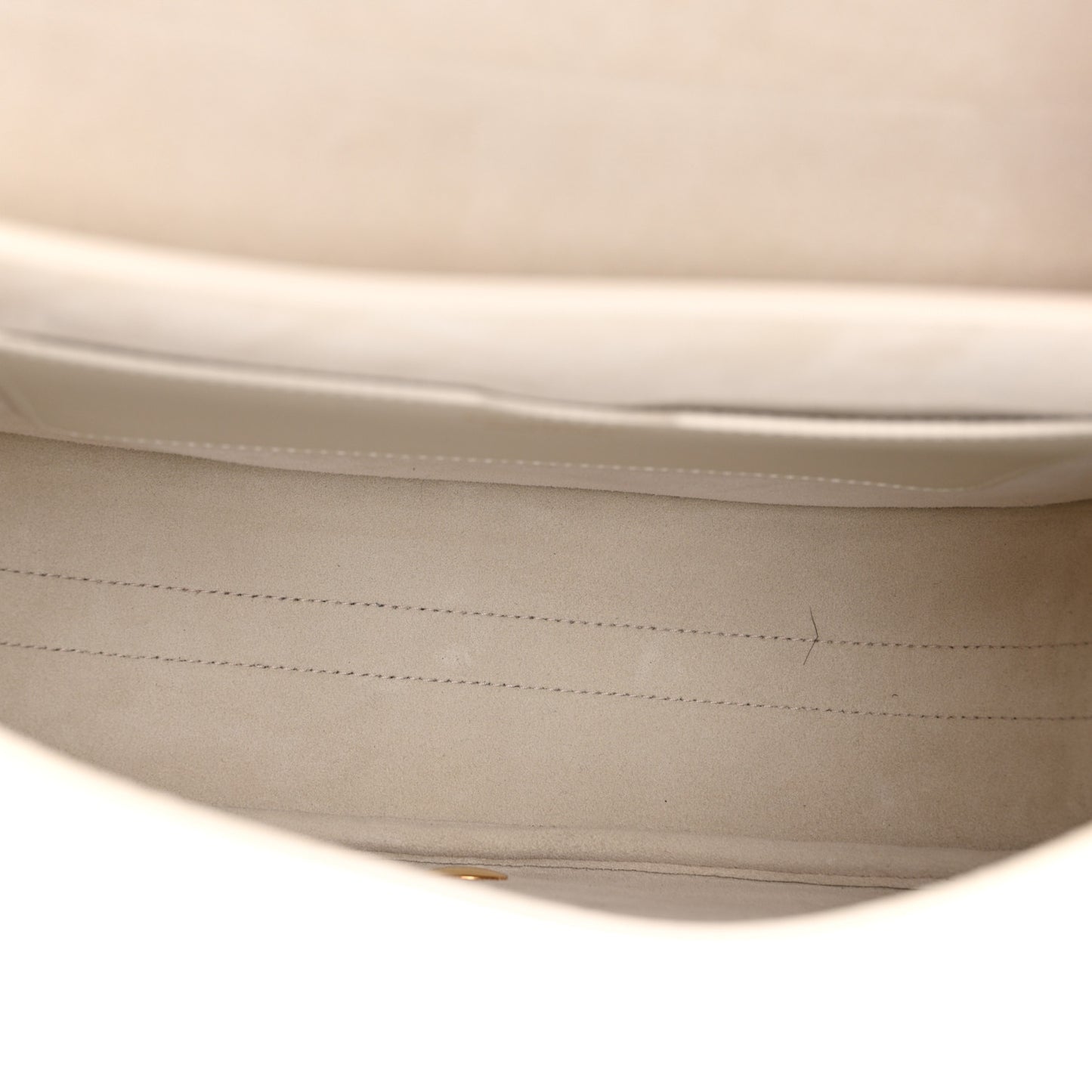 Box Calfskin Large Bobby Flap White