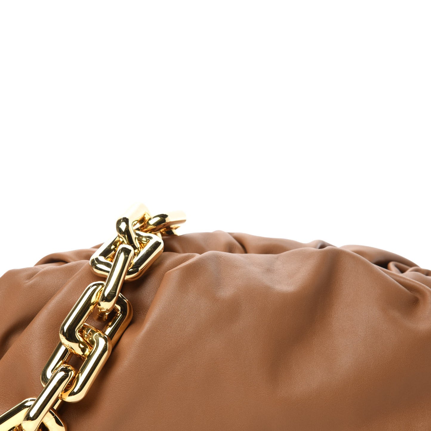 Calfskin The Pouch Chain Cammello