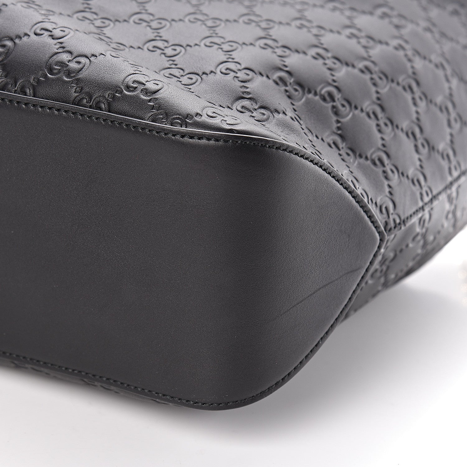 Gucci Guccissima Signature Large Linea A Hobo Black 9 of 10