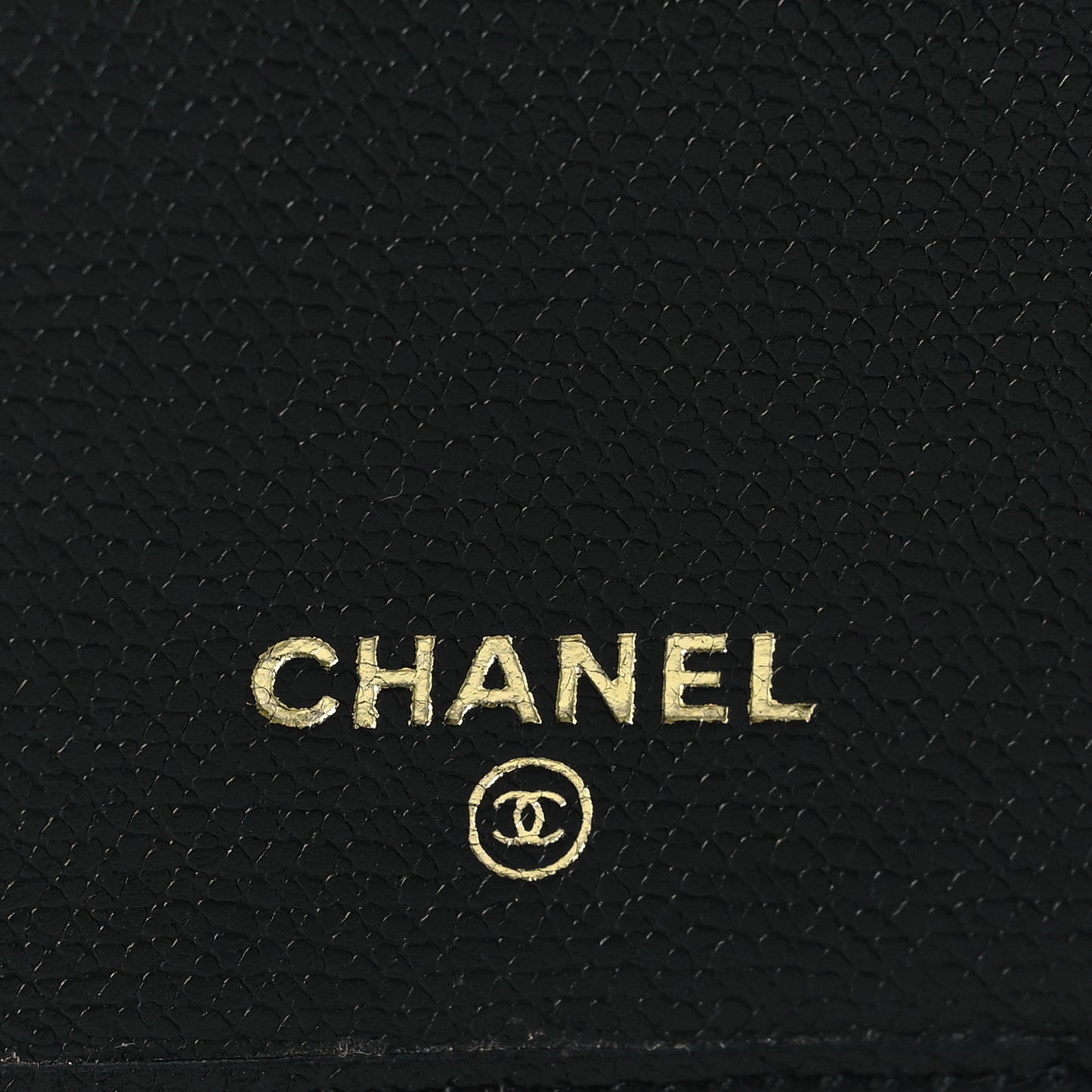 Grained Calfskin CC Button Yen Wallet Black