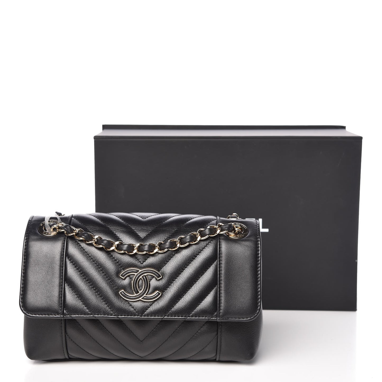 Calfskin Quilted Small Daily Chevron Flap Black