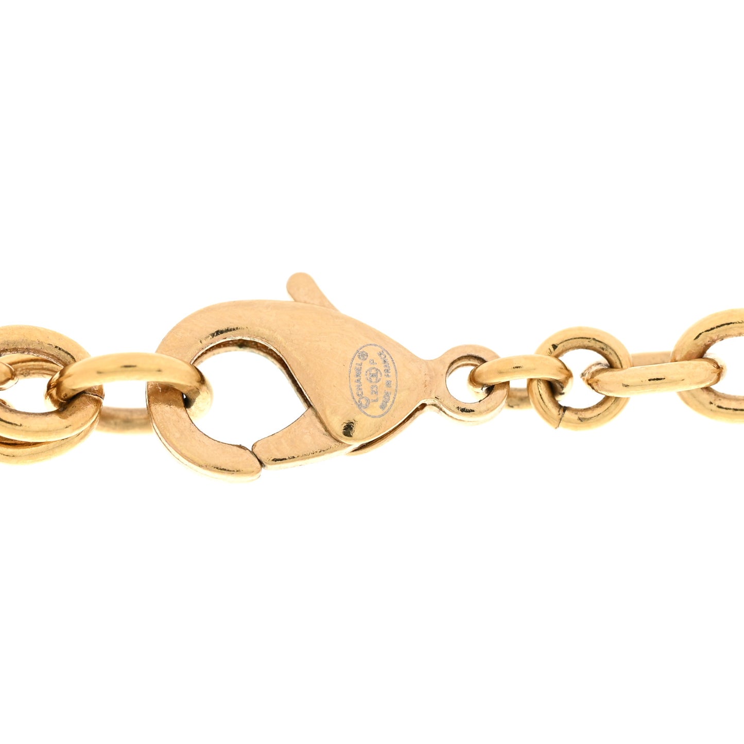Metal CC Heart Medallion Chain Pendant Necklace Gold