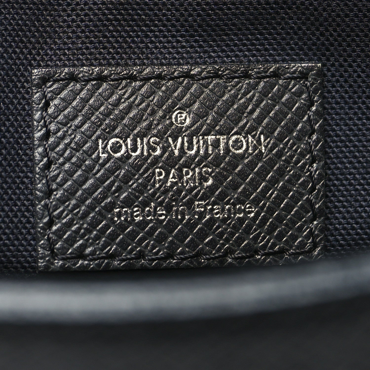 Louis Vuitton Taiga Roman PM Messenger Black 6 of 10