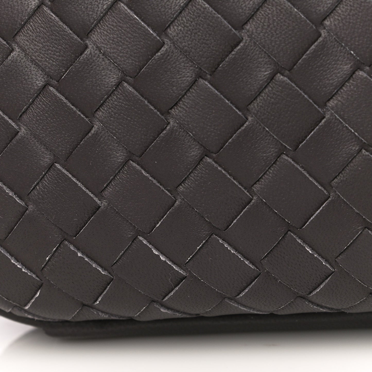 Nappa Intrecciato Chain Knot Clutch Quetsche