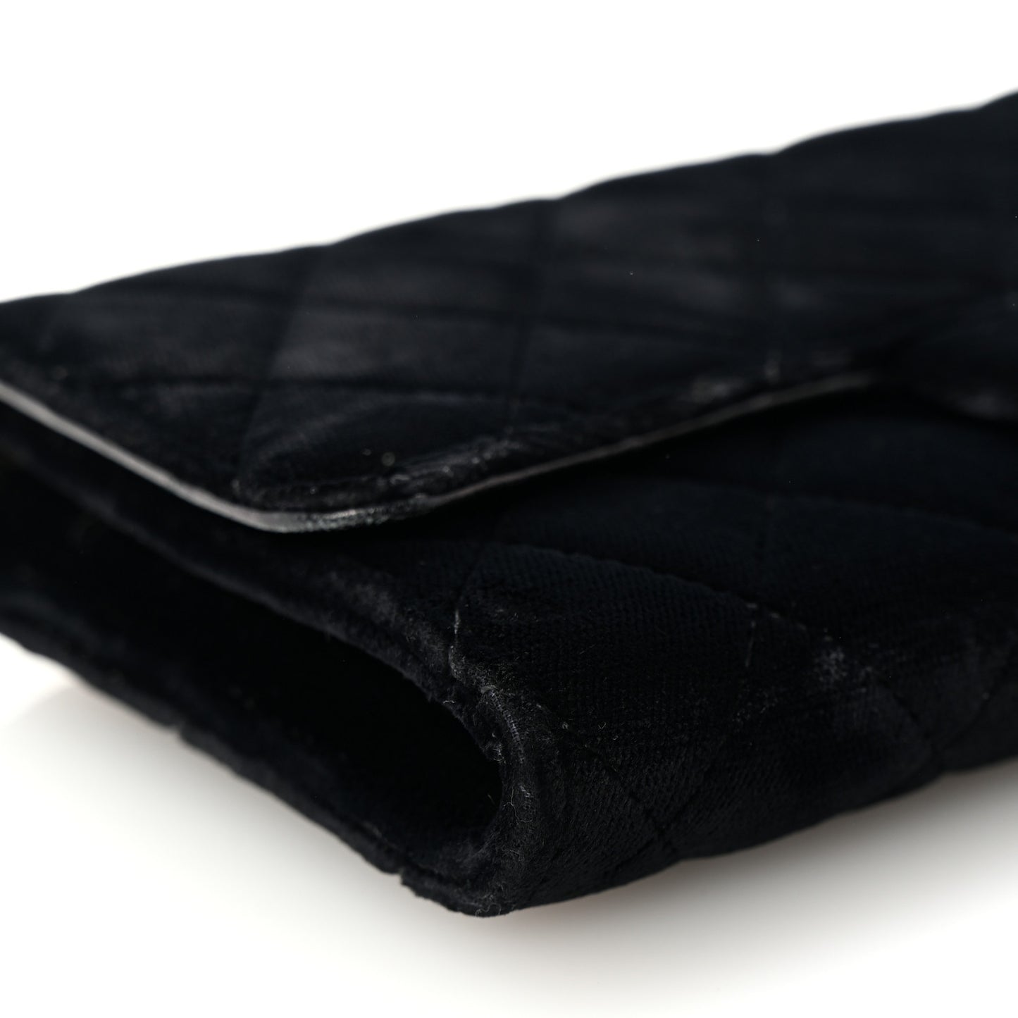 Velvet Quilted Wallet On Removable Chain Black