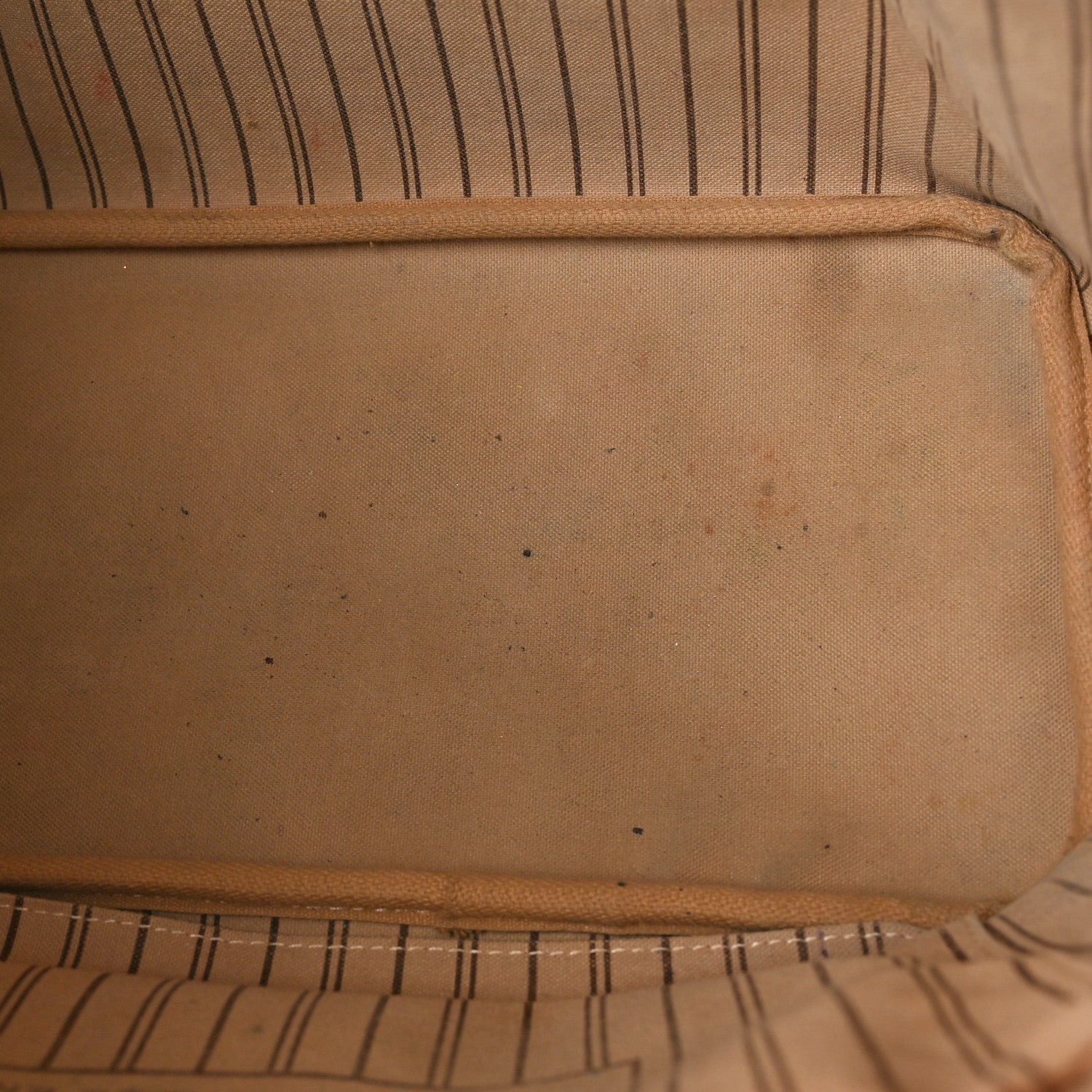 Louis Vuitton Monogram Neo Neverfull MM 17 of 22