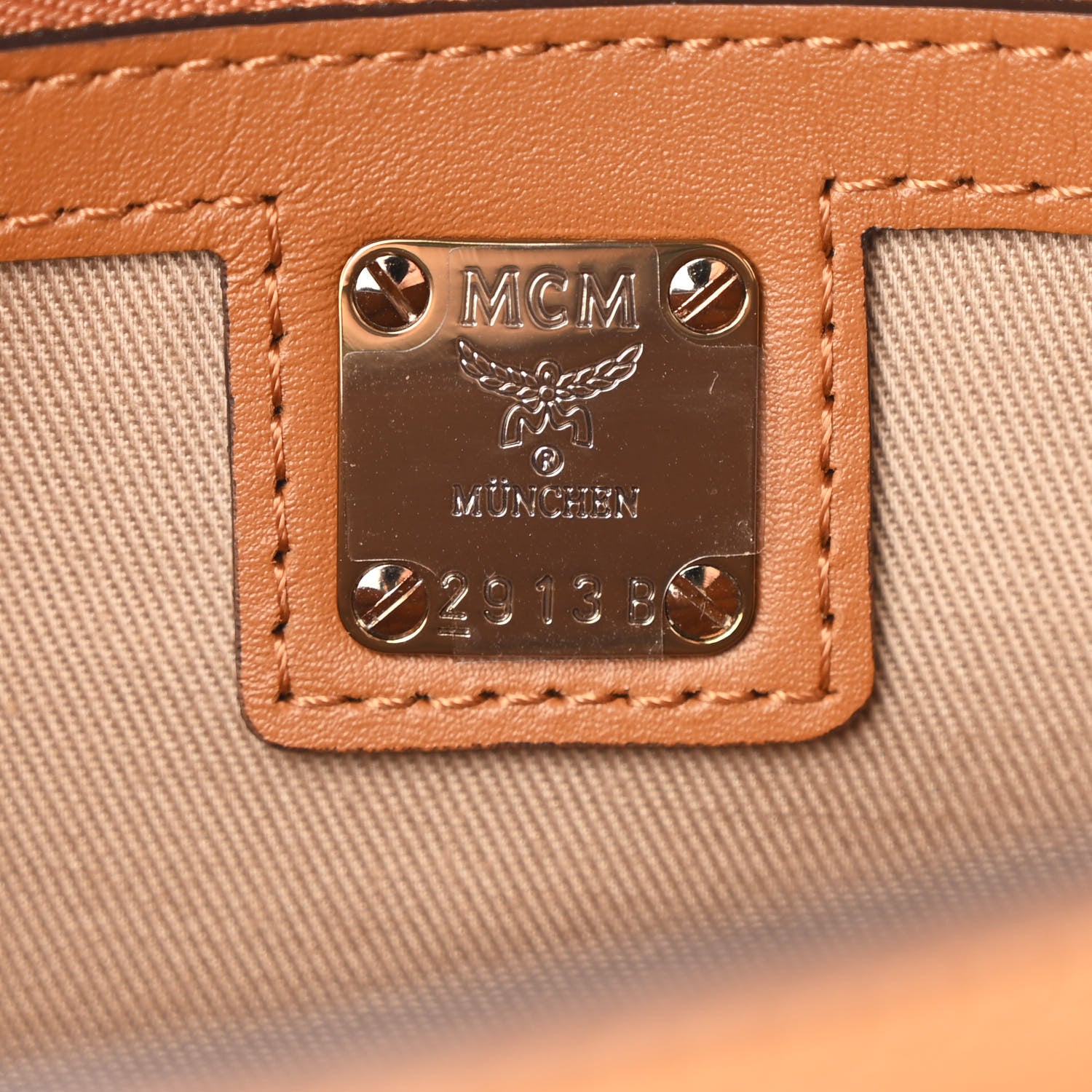 MCM Visetos Millie Wallet On Chain Cognac 6 of 10