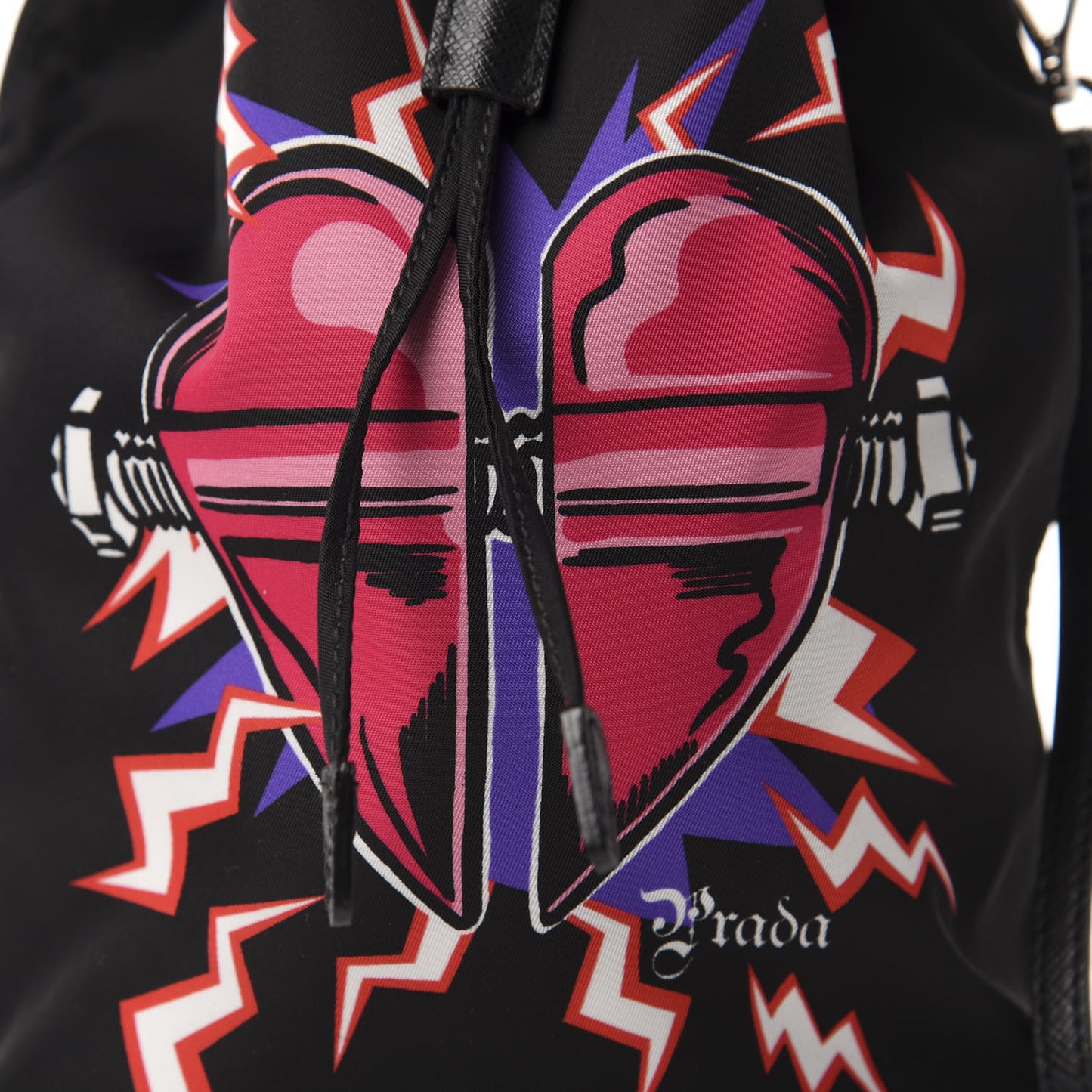 X UNIVERSAL STUDIOS Tessuto Nylon Saffiano Frankenstein Heart Drawstring Wristlet Bucket Bag Fuxia