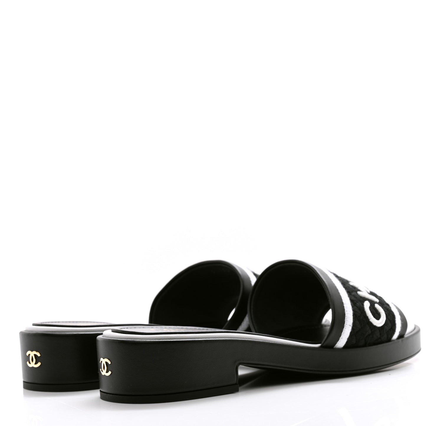 Lambskin Embroidered CC Mule Sandal 41 Black White