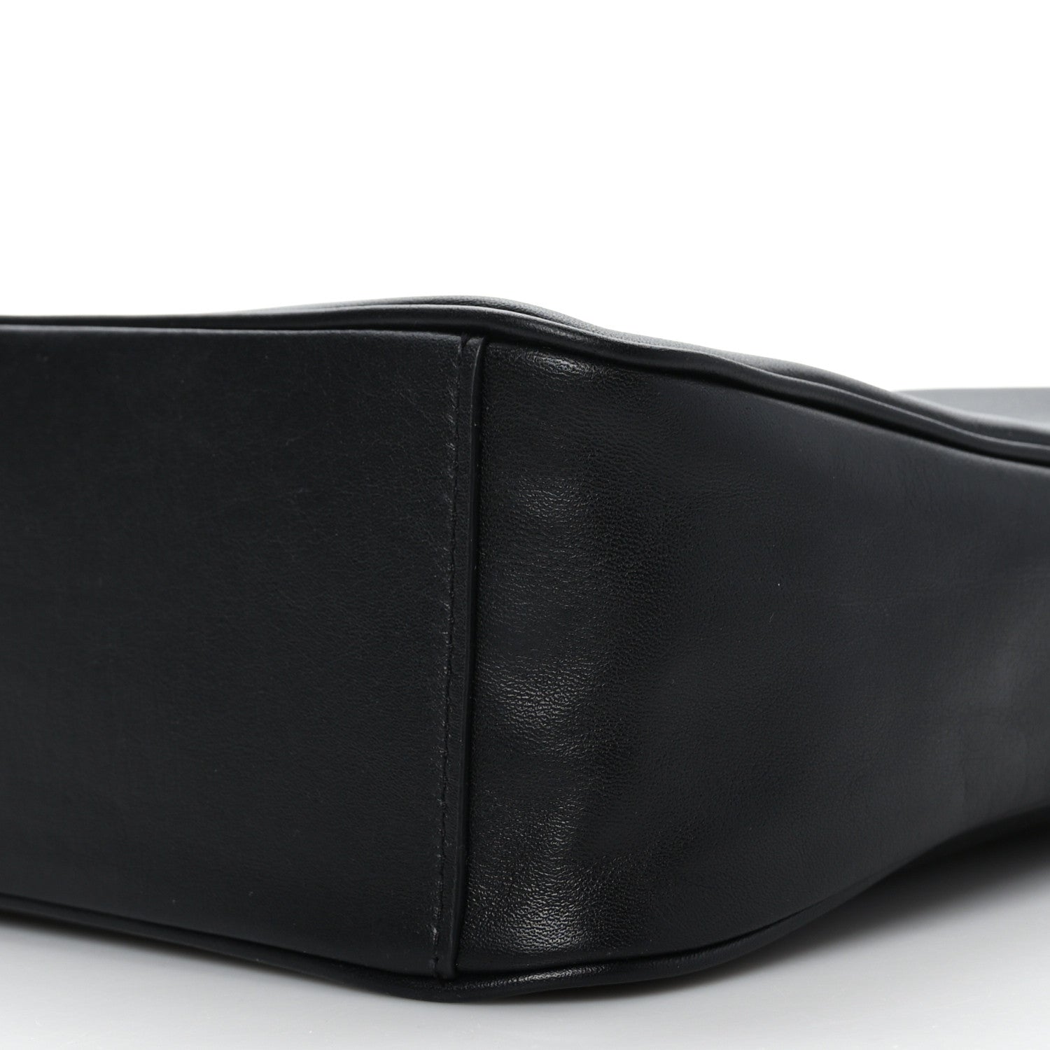 Marc Jacobs Calfskin Tempo Baguette Shoulder Bag Black 9 of 9