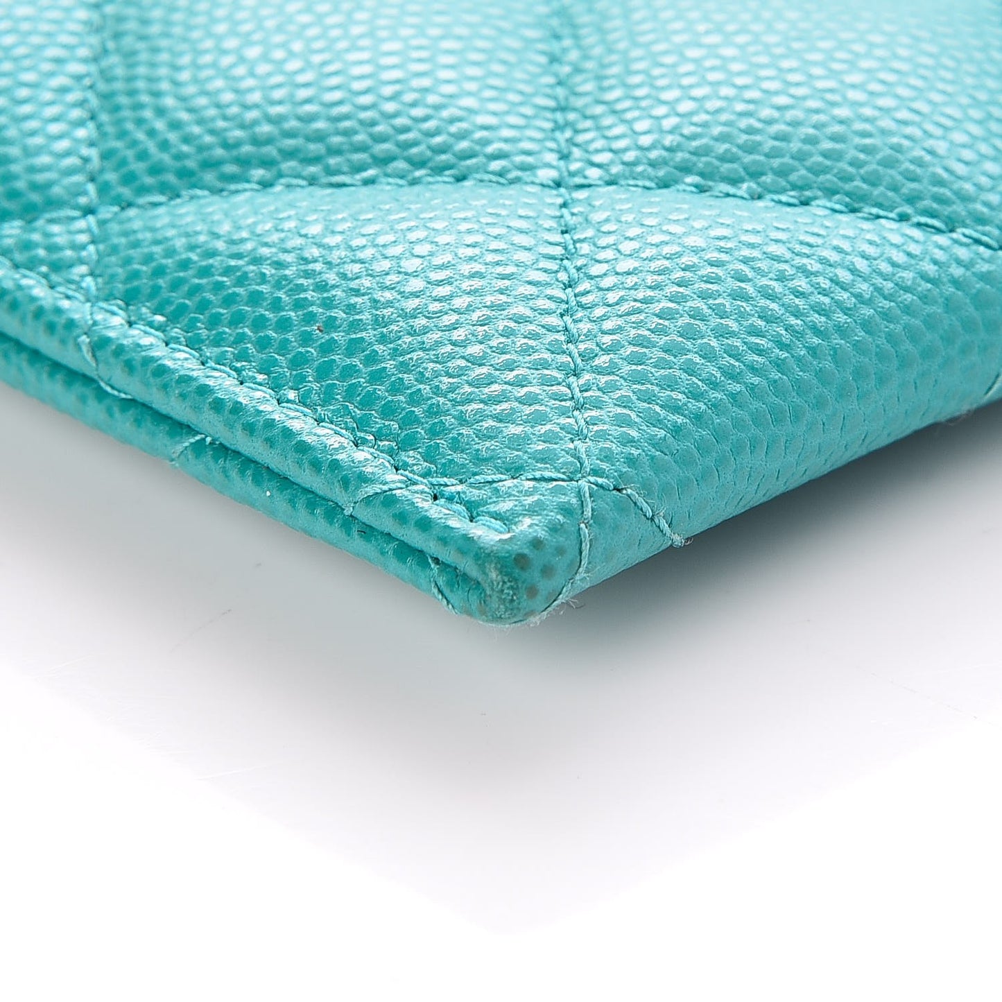 Caviar Quilted Card Holder Turquoise