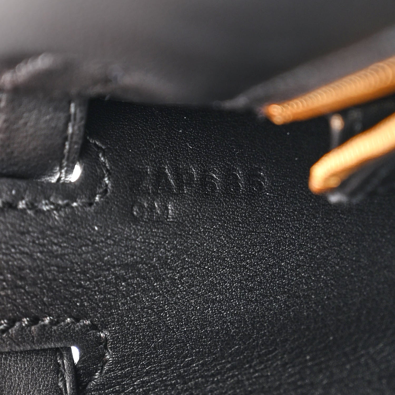 Hermes Swift Kelly Padded Sellier 25 Black 7 of 10