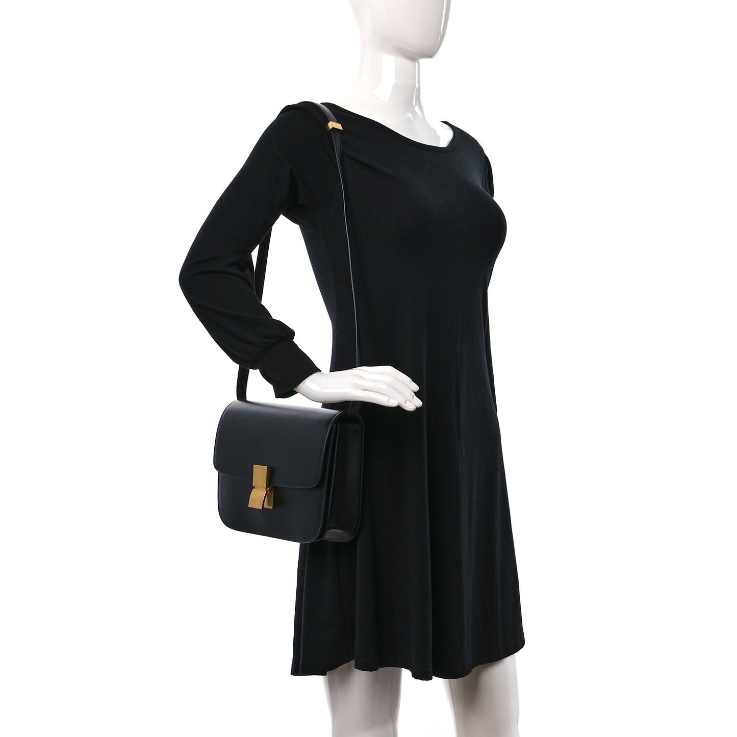 Box Calfskin Medium Classic Box Flap Bag Black