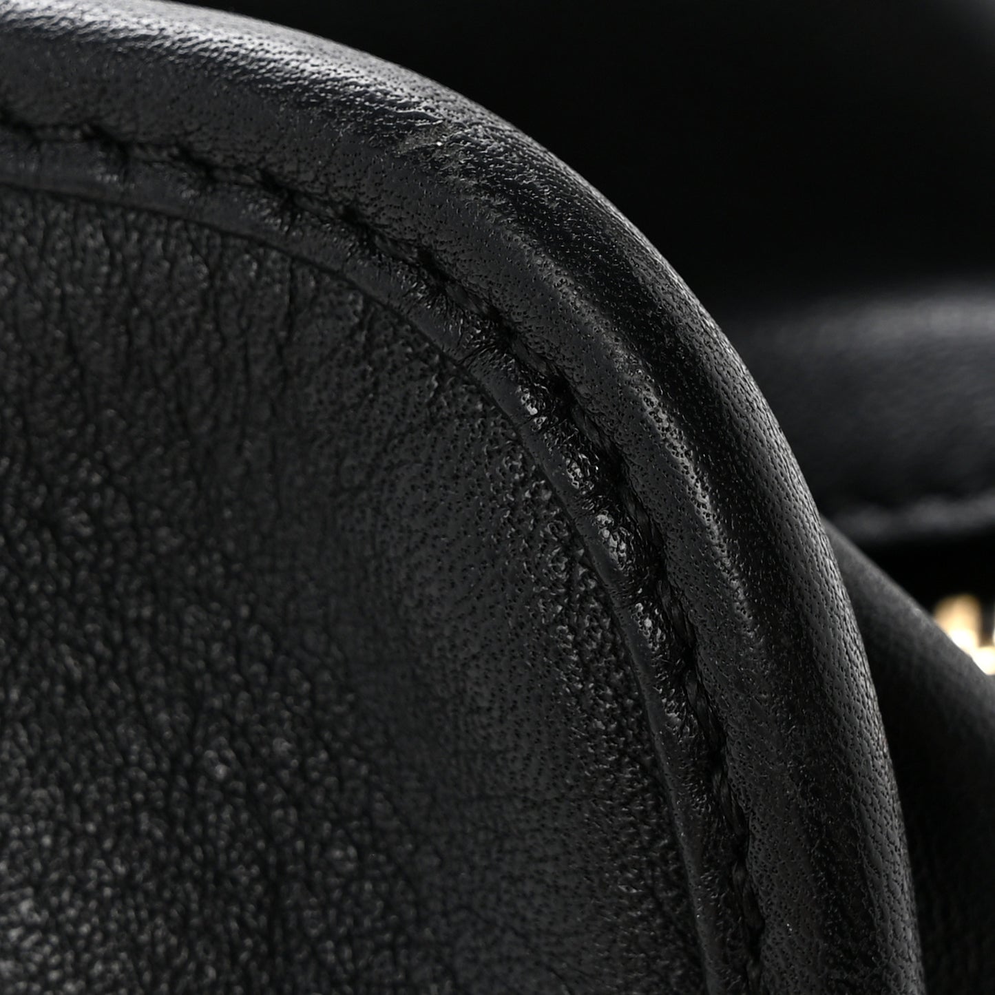 Calfskin Amazona 28 Black