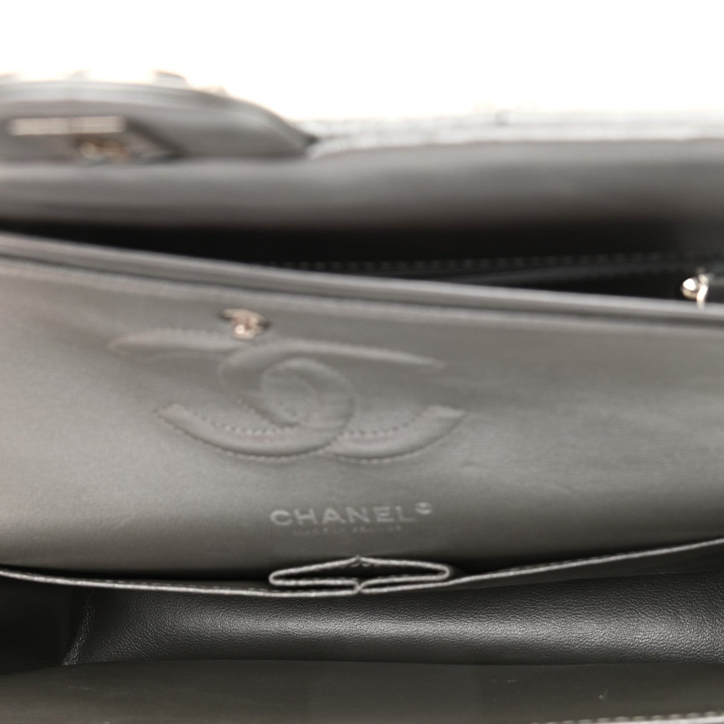 Glazed Calfskin Grommet Embellished Medium Airline Double Flap Silver