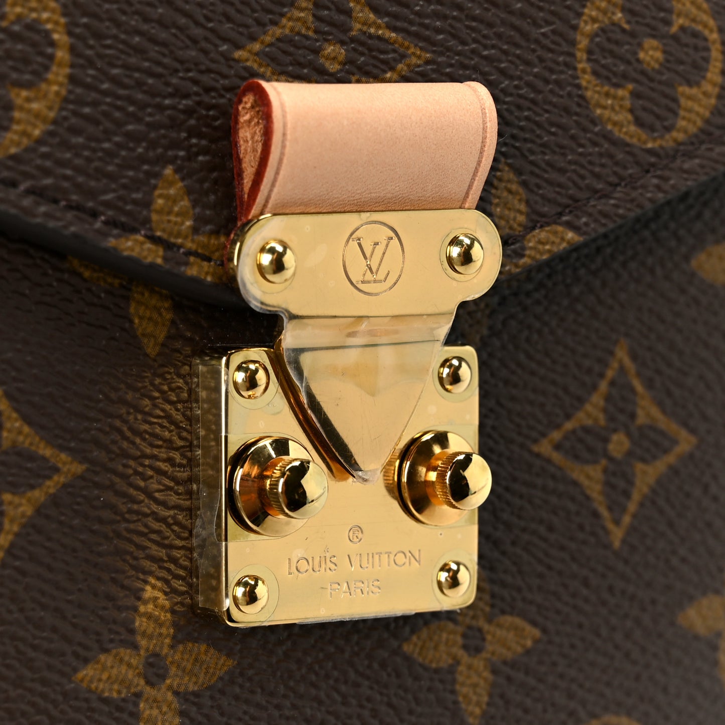 Monogram Pochette Metis