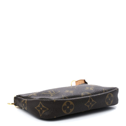 Louis Vuitton Monogram Mini Pochette Accessories 4 of 11