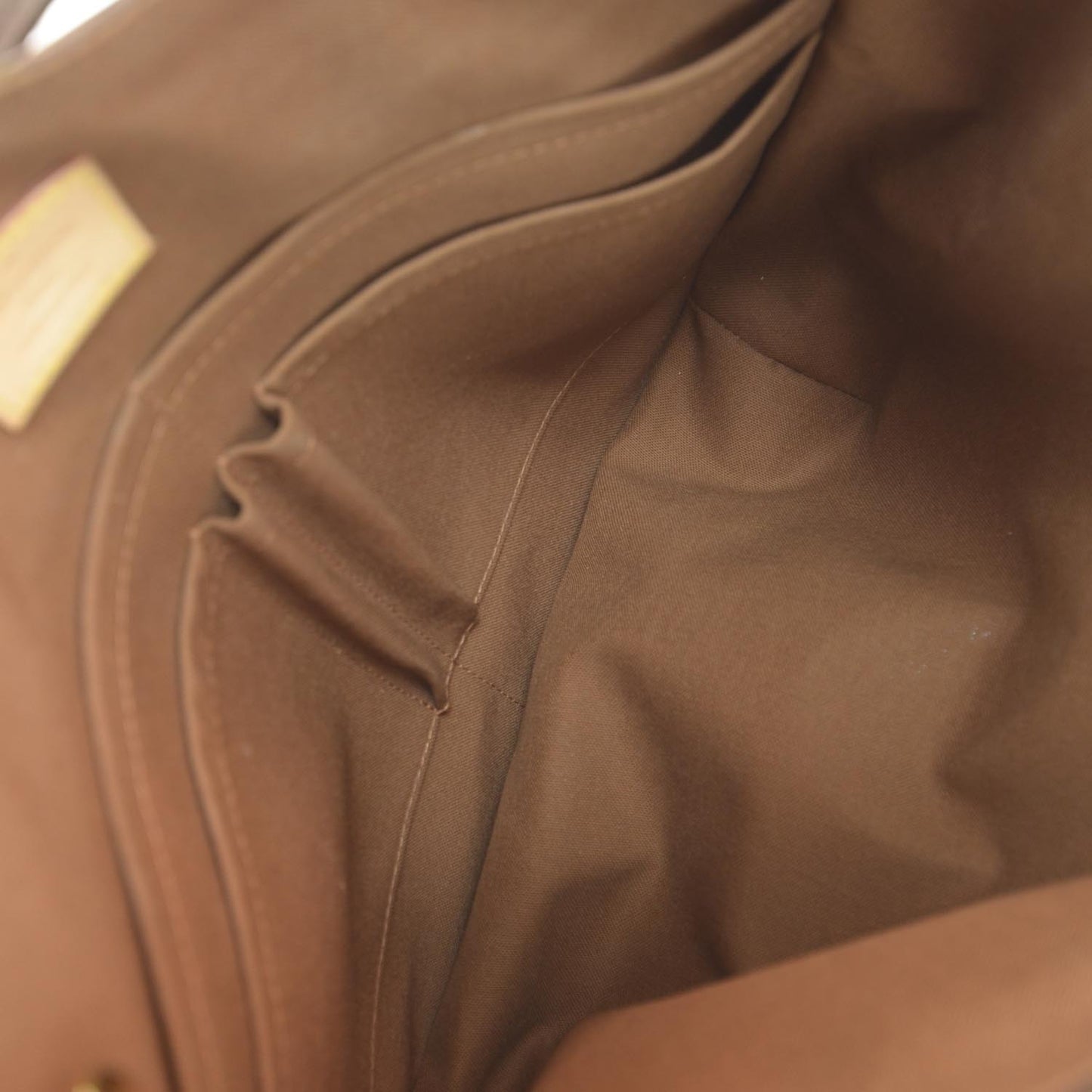 Monogram Beaubourg MM Messenger Bag