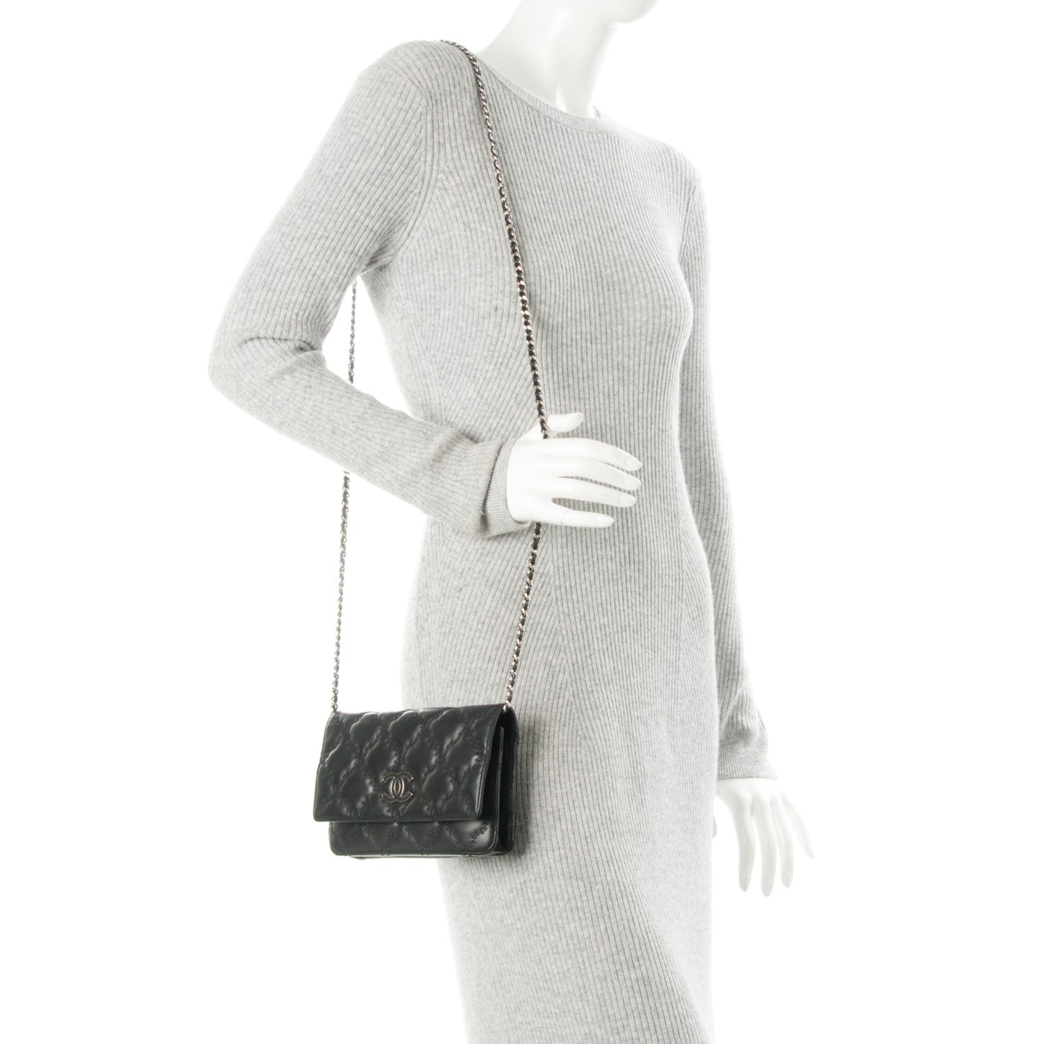 Chanel Calfskin Double Stitch Hamptons Wallet On Chain WOC Black 2 of 9