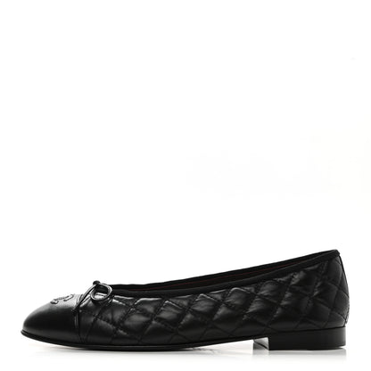 Chanel Aged Calfskin Quilted CC Cap Toe Ballerina Flats 40.5 Black 1 of 9