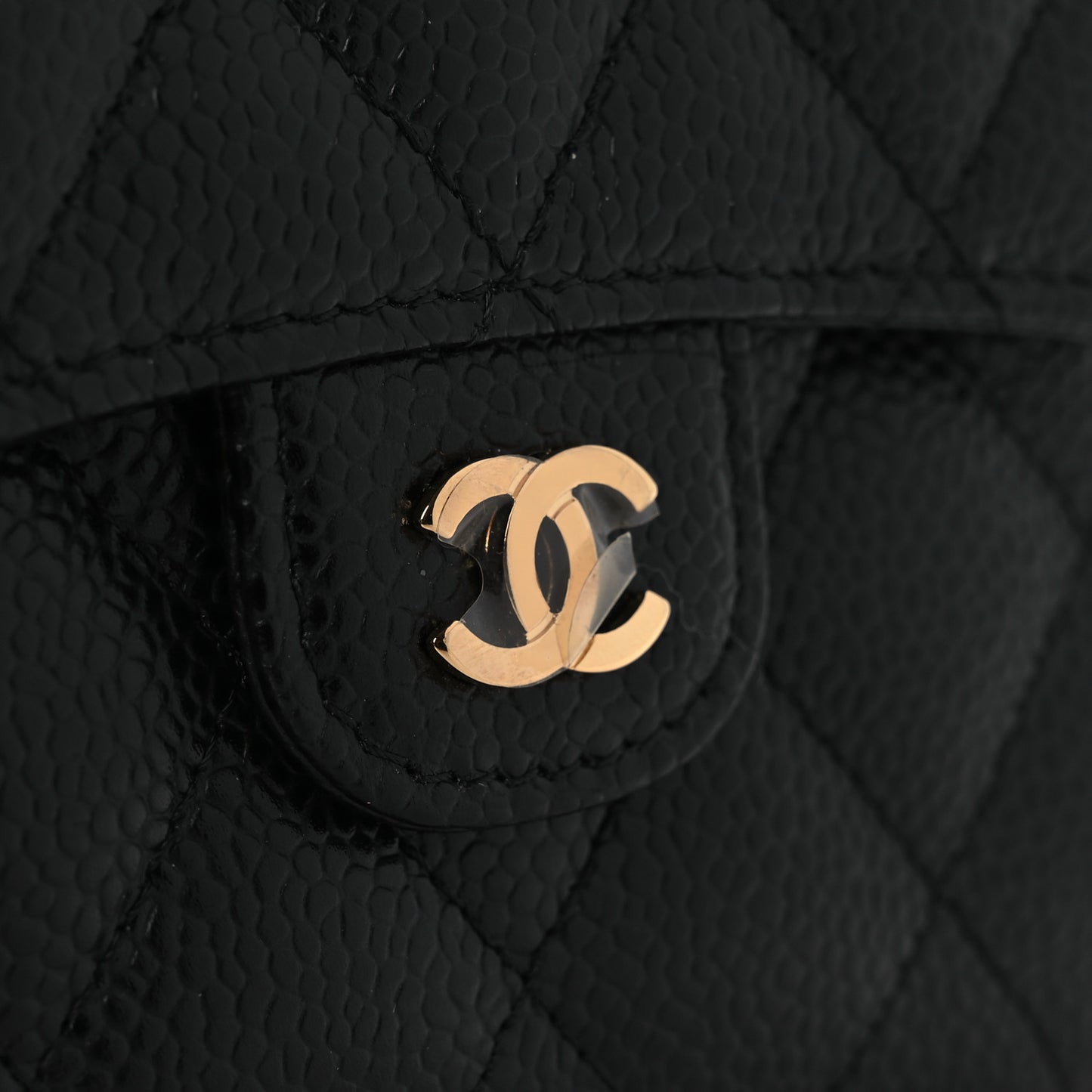 Caviar Quilted Compact Flap Wallet Black