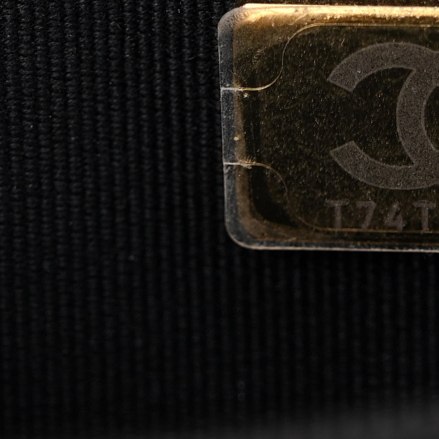 Caviar Quilted Chain Around Boy Wallet On Chain WOC Black