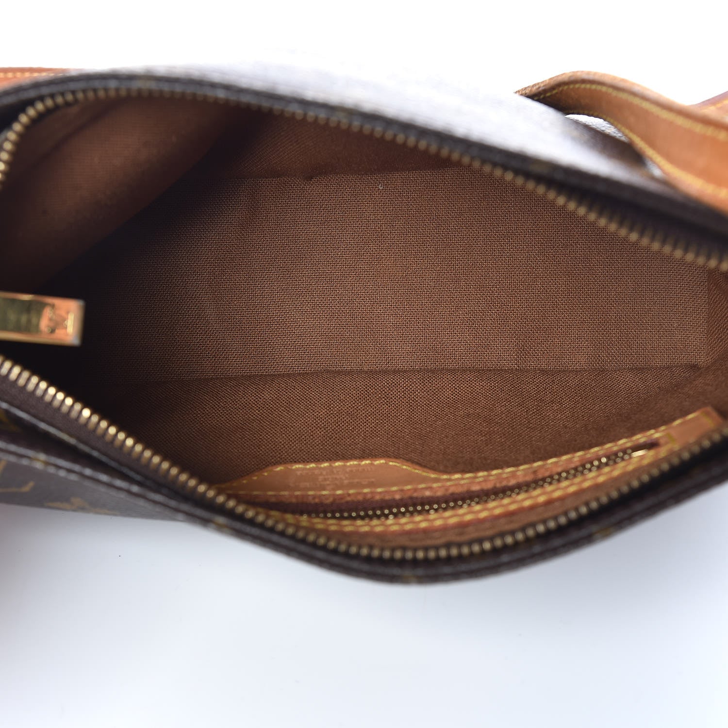 Louis Vuitton Monogram Trotteur 7 of 10