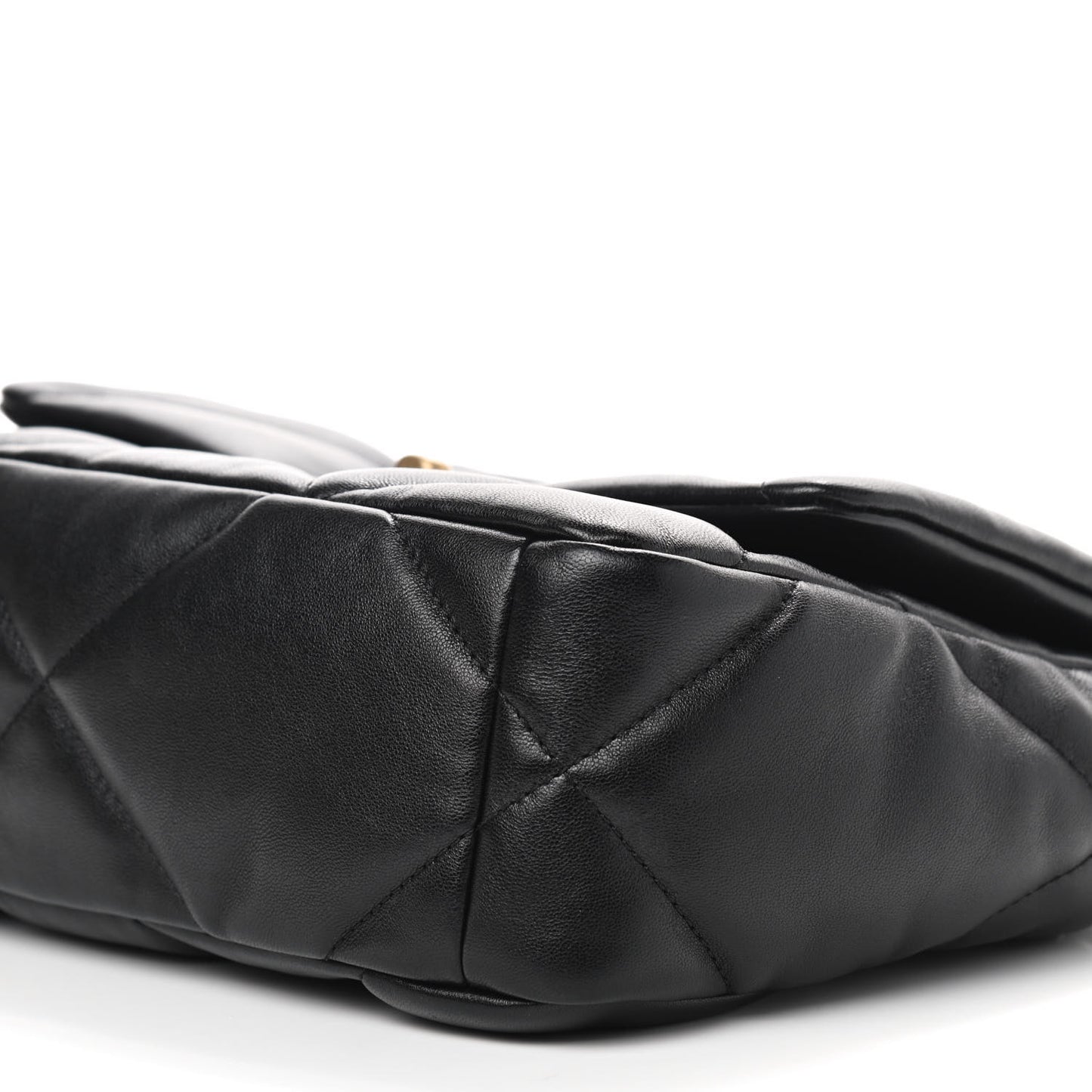 Goatskin Quilted Medium Chanel 19 Flap Black