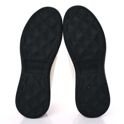 Chanel Velvet Calfskin Mixed Fibers CC Sneakers 39.5 Ivory Black 5 of 14