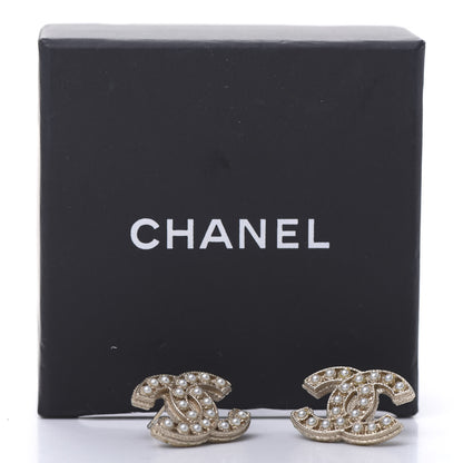 Chanel Pearl CC Earrings Light Gold 6 of 6